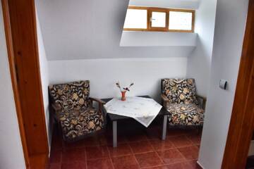 Фото номера Дом с 5 спальнями Лоджи Casa Boglea г. Vidra 3